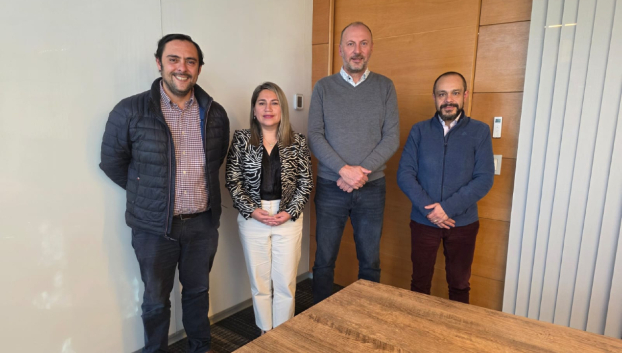 /municipalidad-de-lebu-y-medicos-del-aire-alistan-despliegue-medico-en-isla