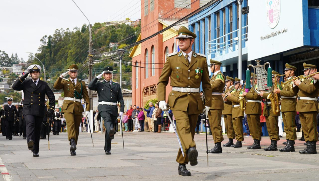 /lebu/desfile-provincial-por-aniversario-n-99-de-carabineros-reune-a-autoridades