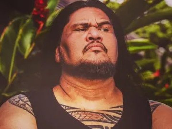 Muere David H.K. Bell, actor que fue parte del recién estrenado live action de ’Lilo y Stitch’