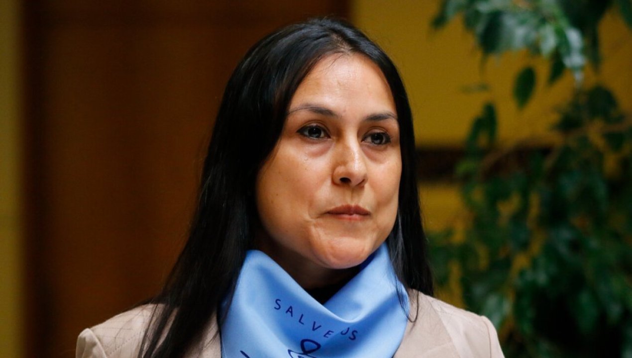 /actualidad/francesca-munoz-renuncia-a-su-candidatura-y-pide-unidad-para-respaldar-a