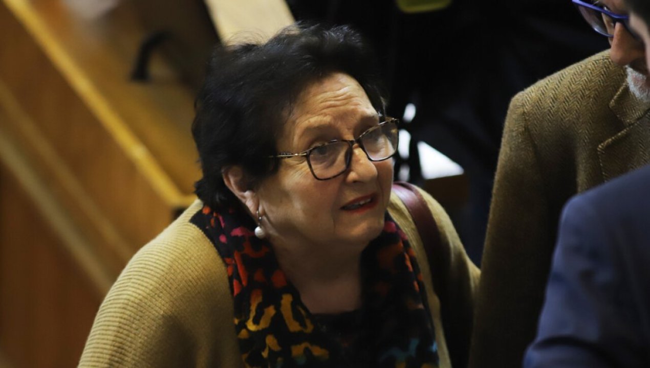 /actualidad/cordero-se-burla-del-curriculum-de-jara-tras-debate-anatel