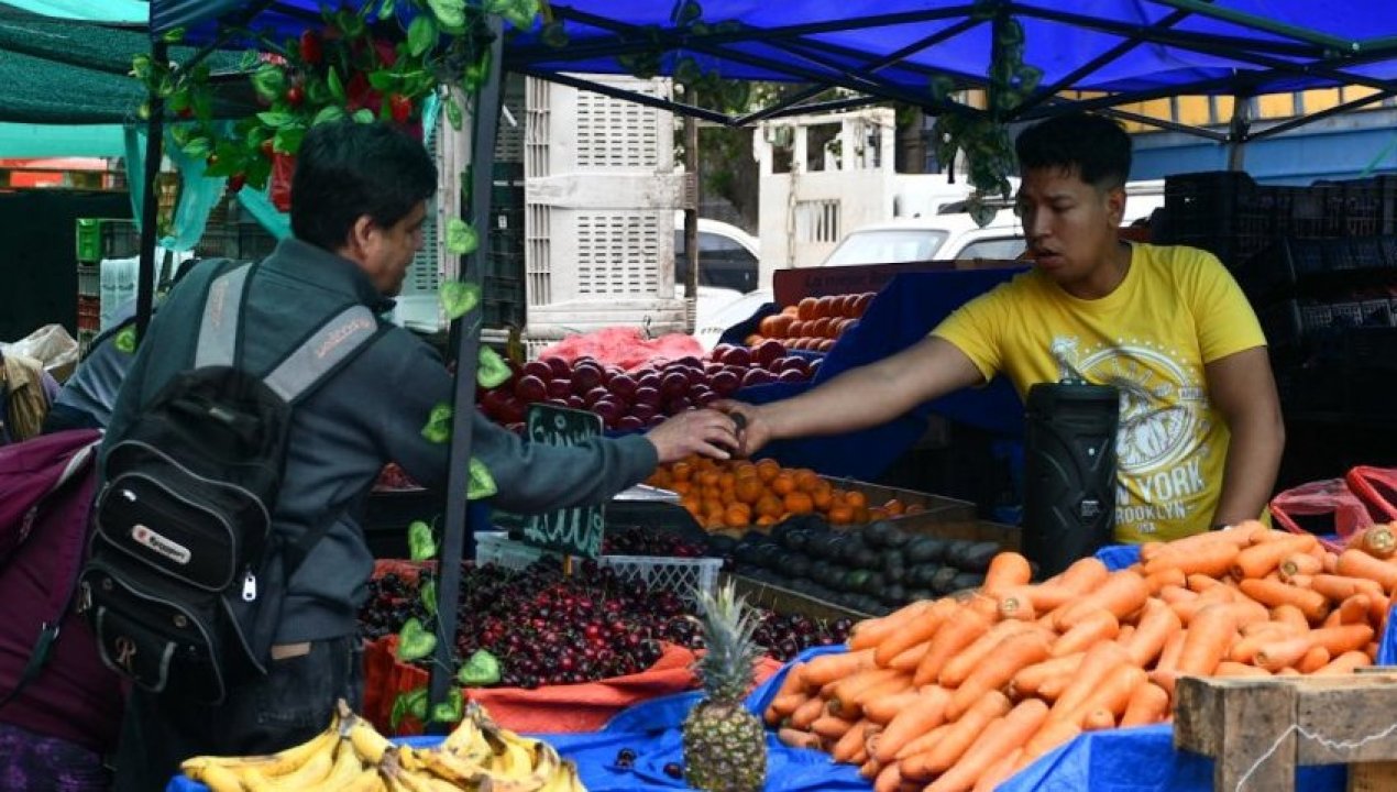 /el-68-7-de-los-trabajadores-en-chile-no-gana-lo-suficiente-para-sacar-de